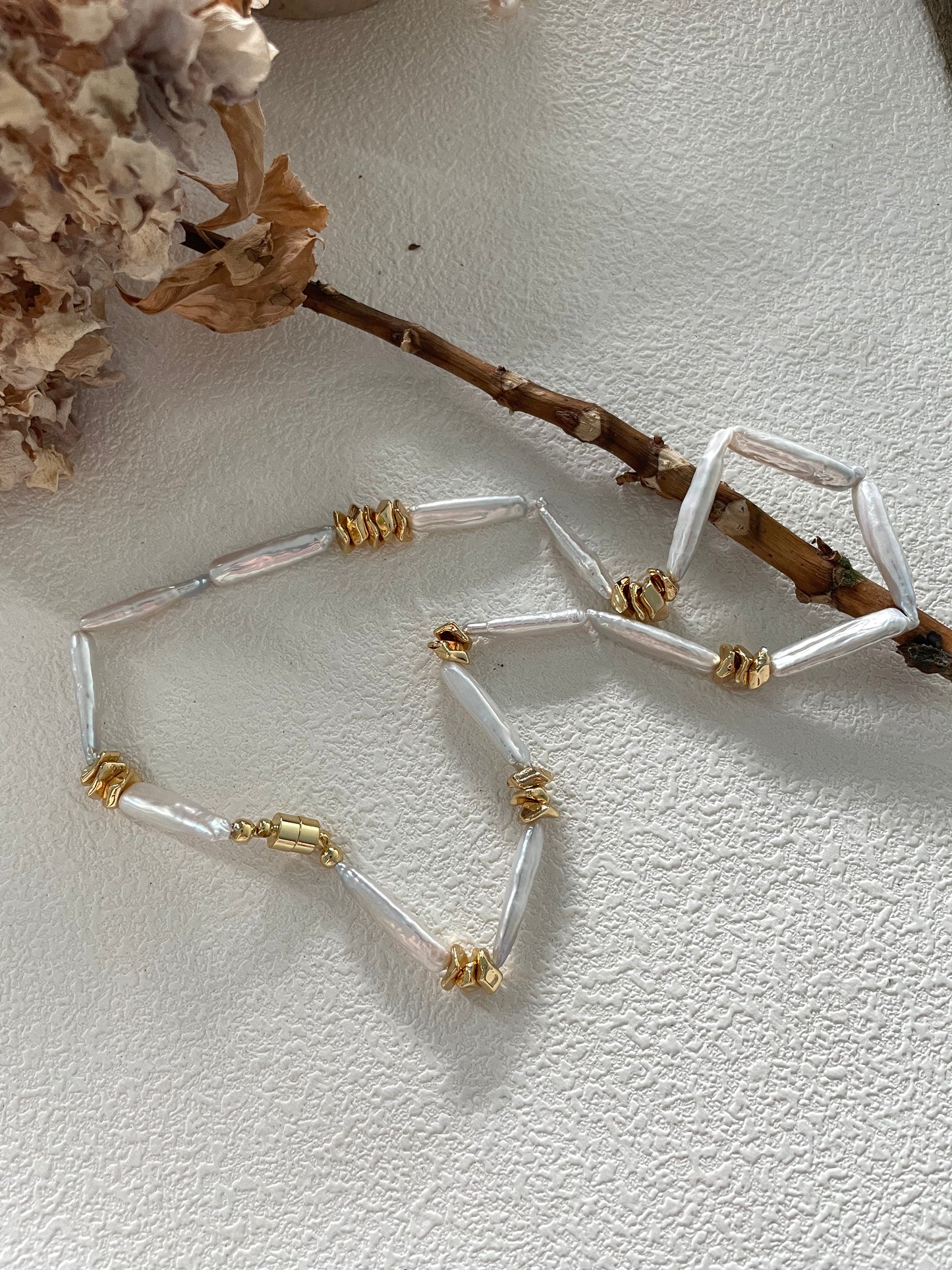 Baroque-Style Irregular White Pearl Necklace