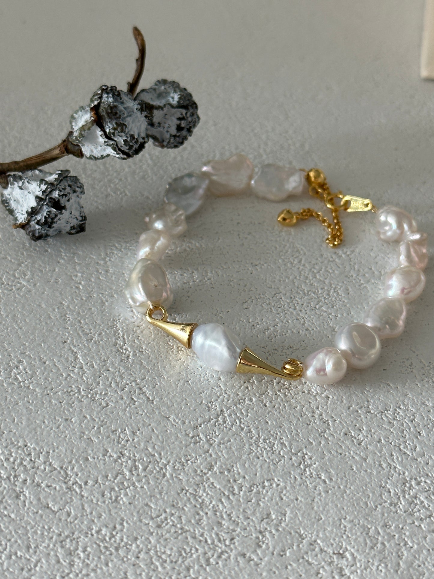 Golden Horizon Pearl Bracelet